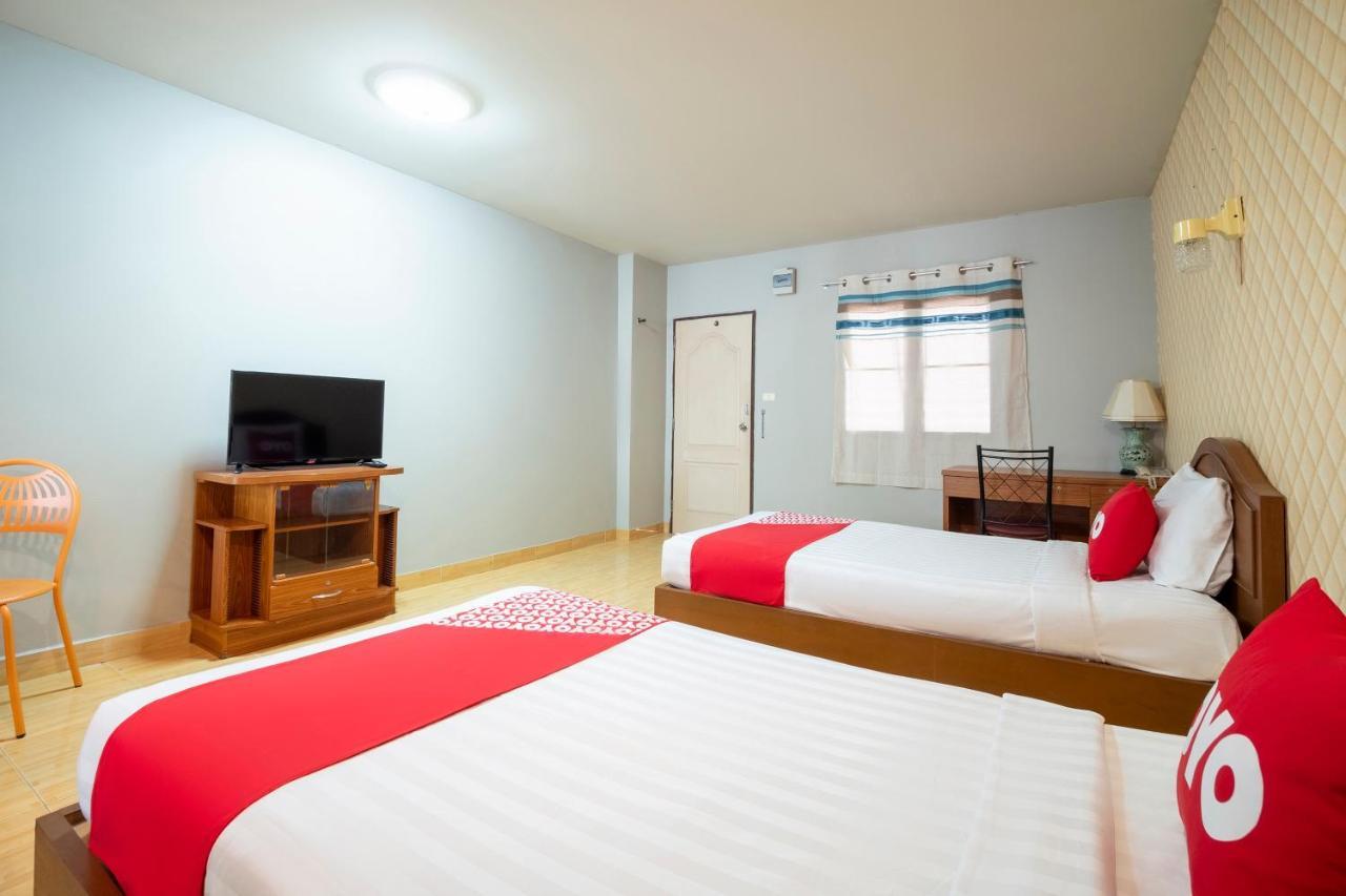 Oyo 663 Green Beach Room Pattaya Exterior foto