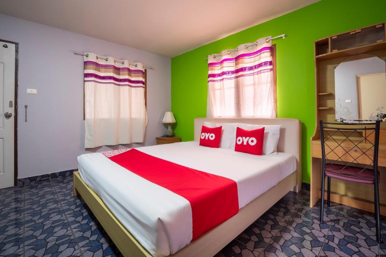 Oyo 663 Green Beach Room Pattaya Exterior foto
