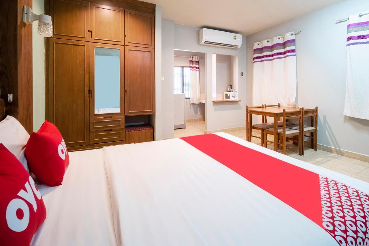 Oyo 663 Green Beach Room Pattaya Exterior foto